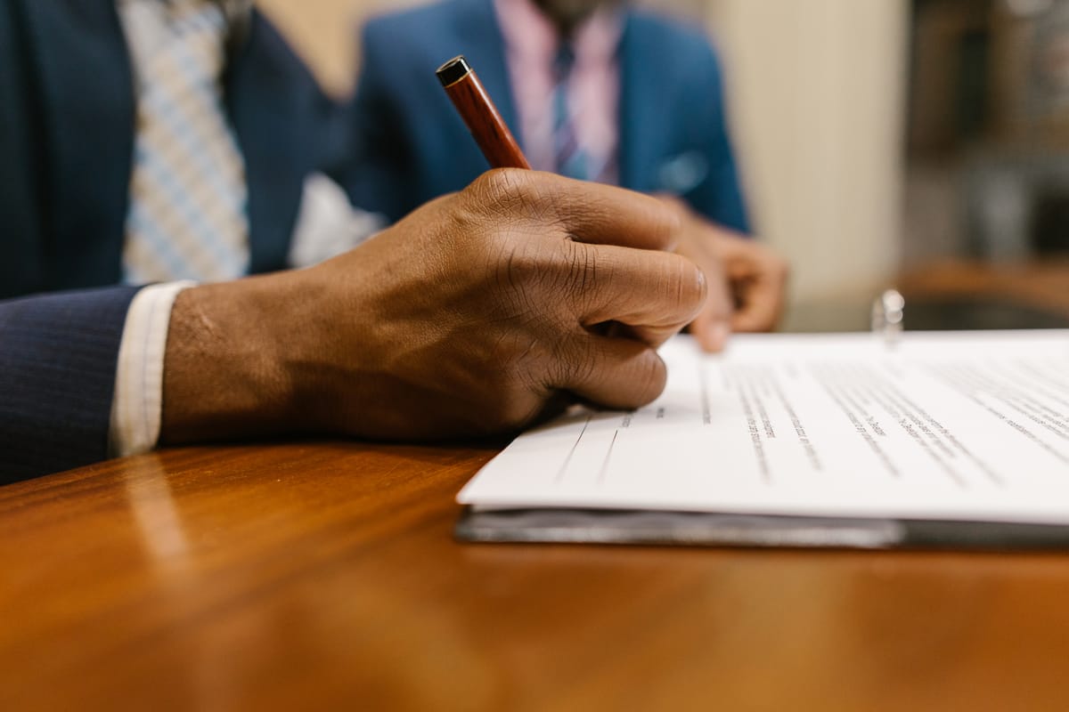 The "Either/Or Yes" Close: Both Options Mean the Deal Closes
