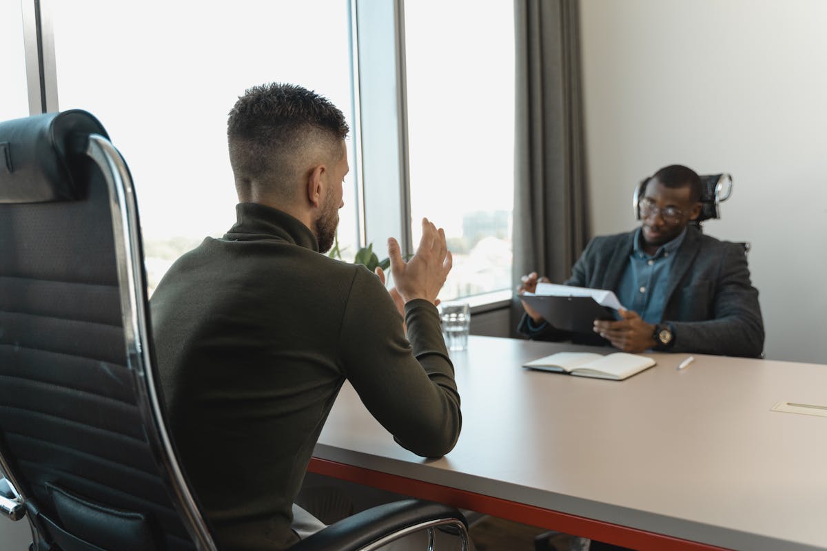 Disqualifying With Grace: 5 Ways to Politely End a Discovery Call That's Going Nowhere