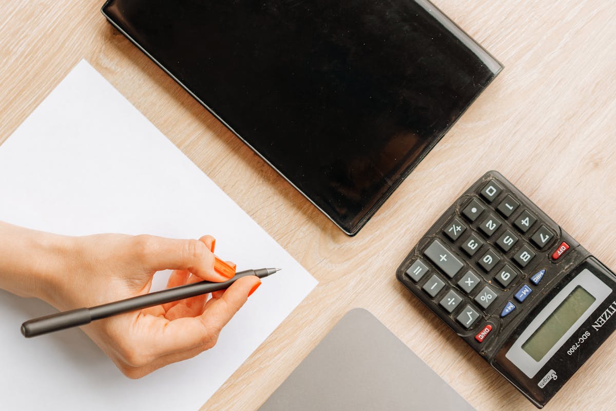 Why Net 30 Is Bad for Freelancers (and What to Use Instead)