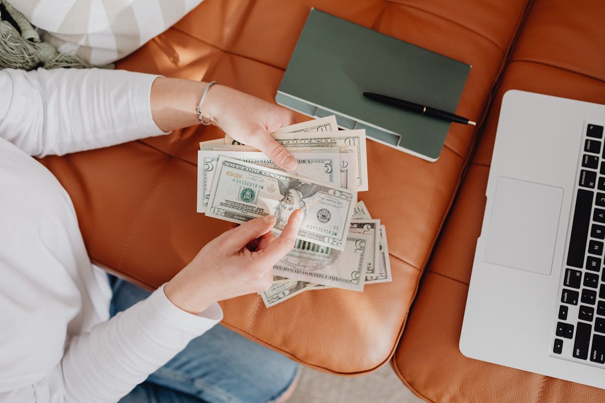 How to Write Invoice Line Items That Actually Get Paid Faster