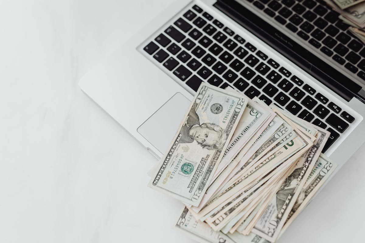 Freelancer finances money
