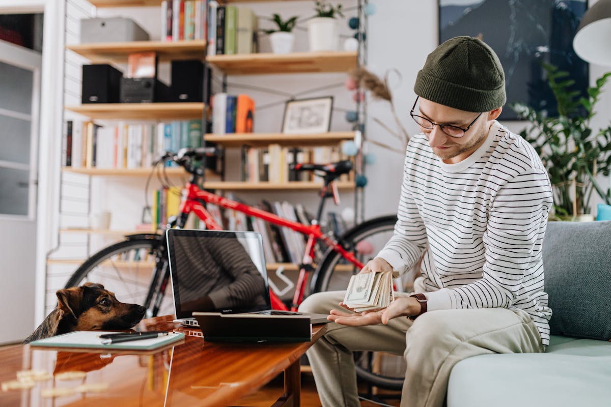 Freelancer finances money