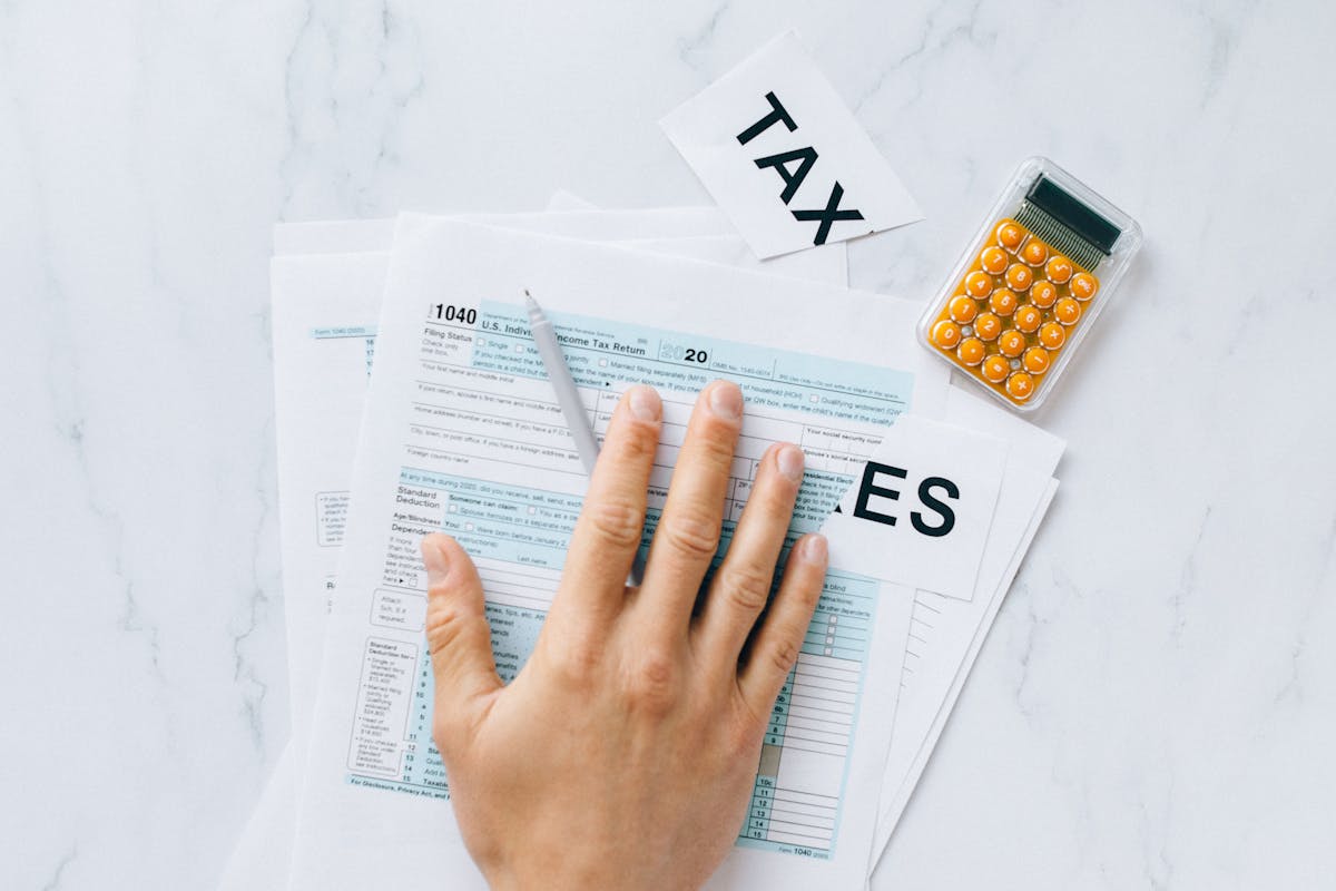 Overdue Invoice Notice: How to Write One That Gets a Response