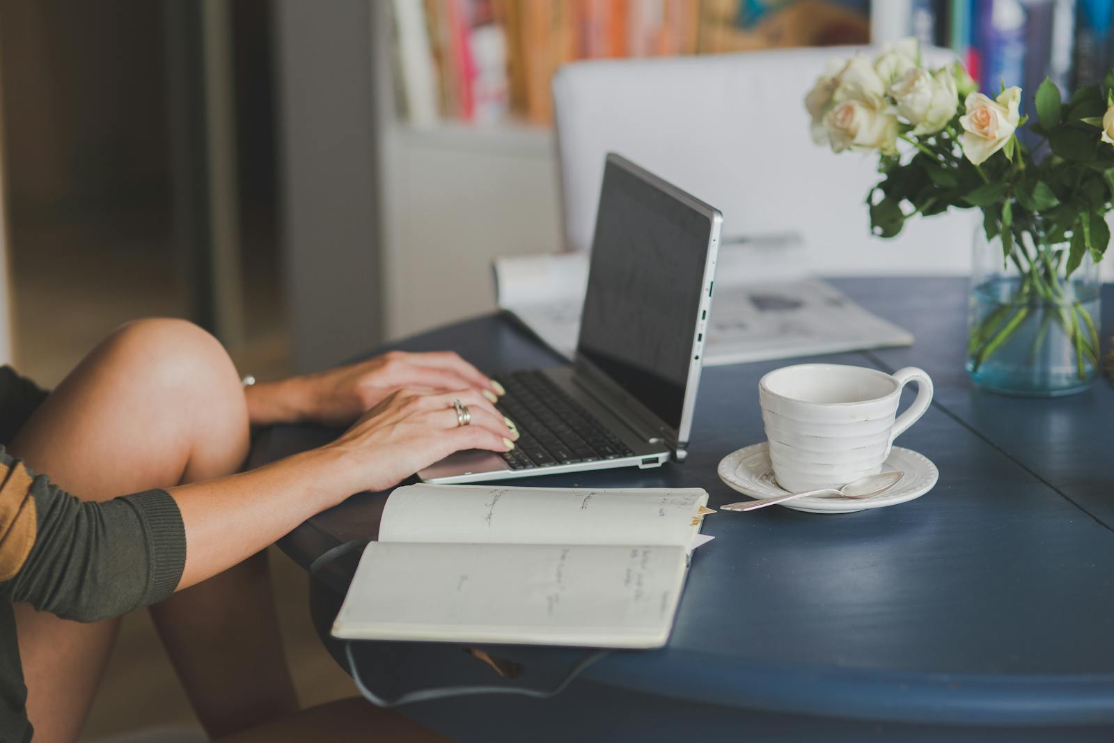 How to Write a Fiverr Gig Description That Converts (With Examples)