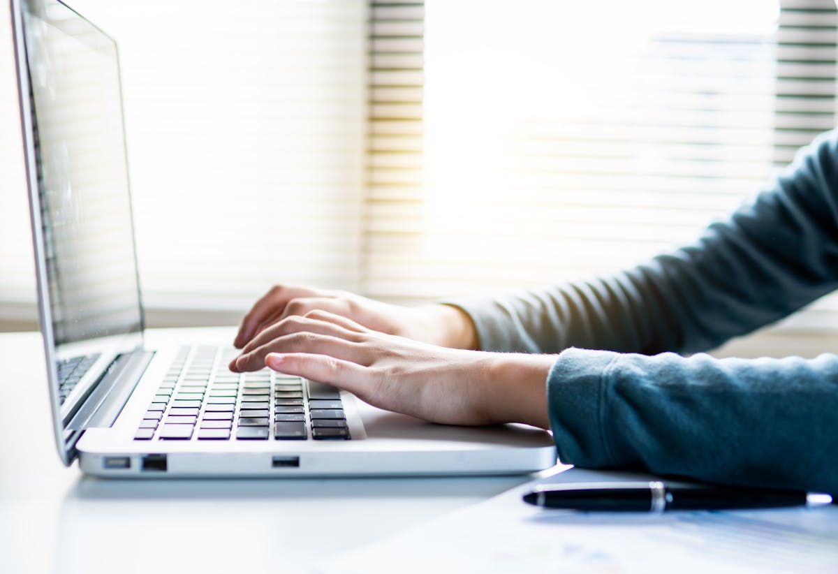 The "Wrong Person?" Email That Reaches the Right Person 4 Times Out of 10
