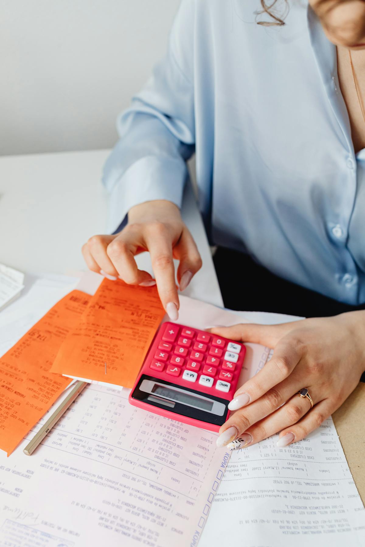 How Much Can You Charge for Late Fees on Invoices?