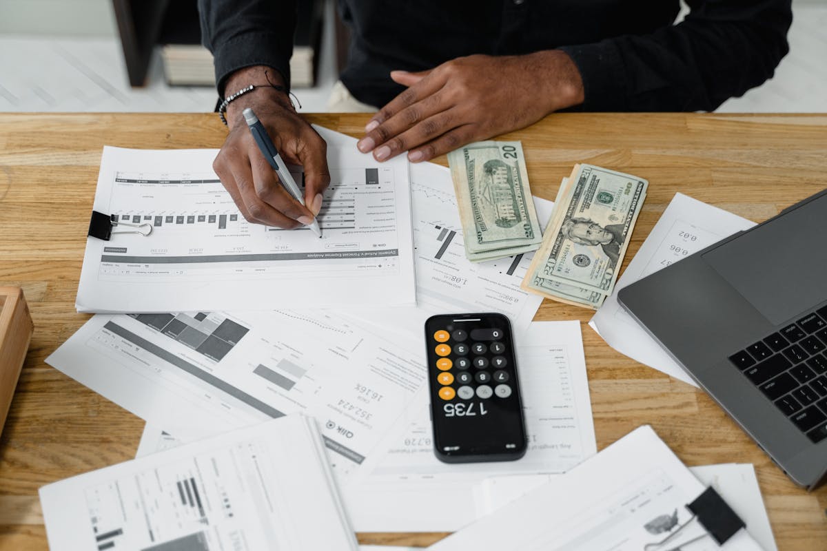 Invoice Letter Example: What to Say When You Send an Invoice