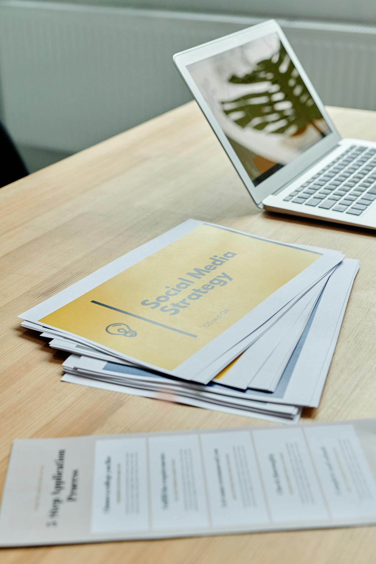 The Sustainable Content Calendar for Solo Freelancers