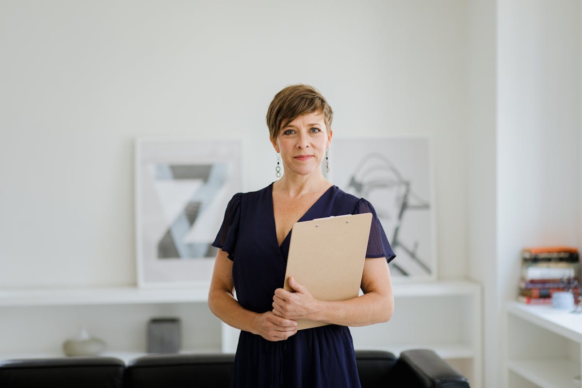 The Comparison-Free Zone: Protecting Your Mental Health as a Freelancer
