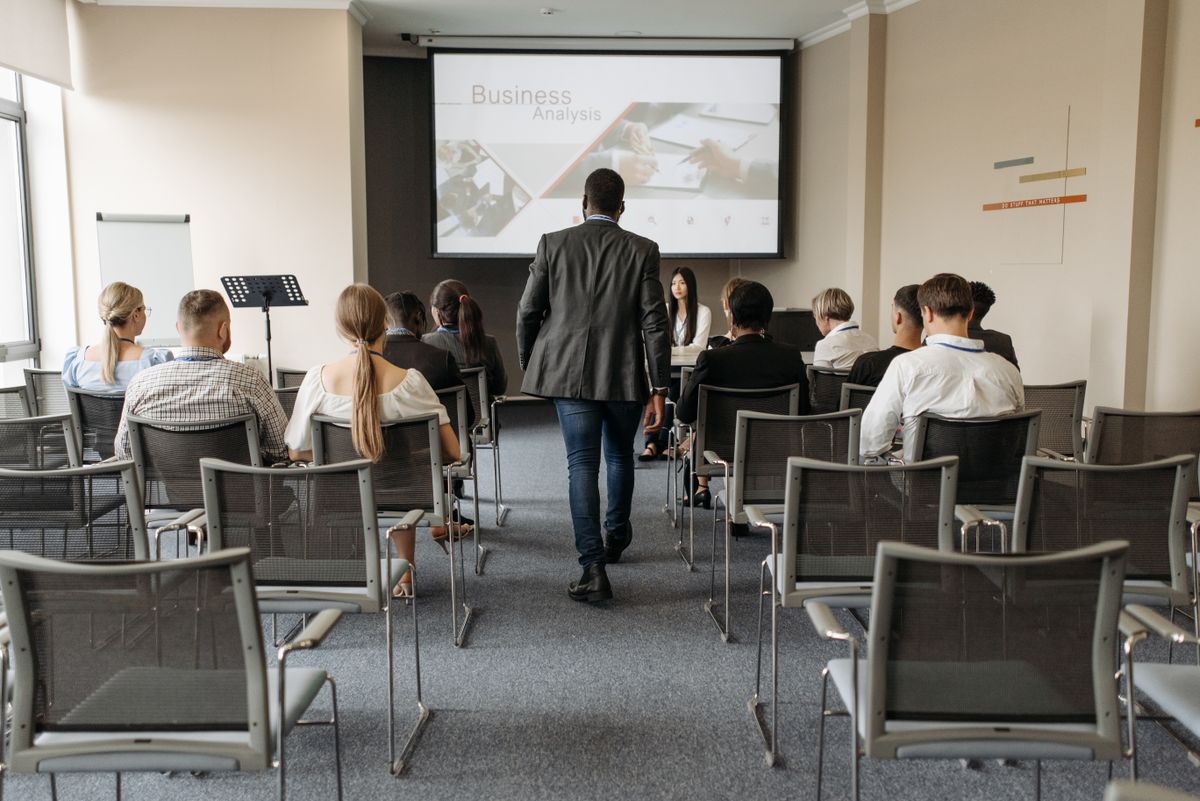 6 Onboarding Roadblocks, Their Root Causes, and the Fix for Each
