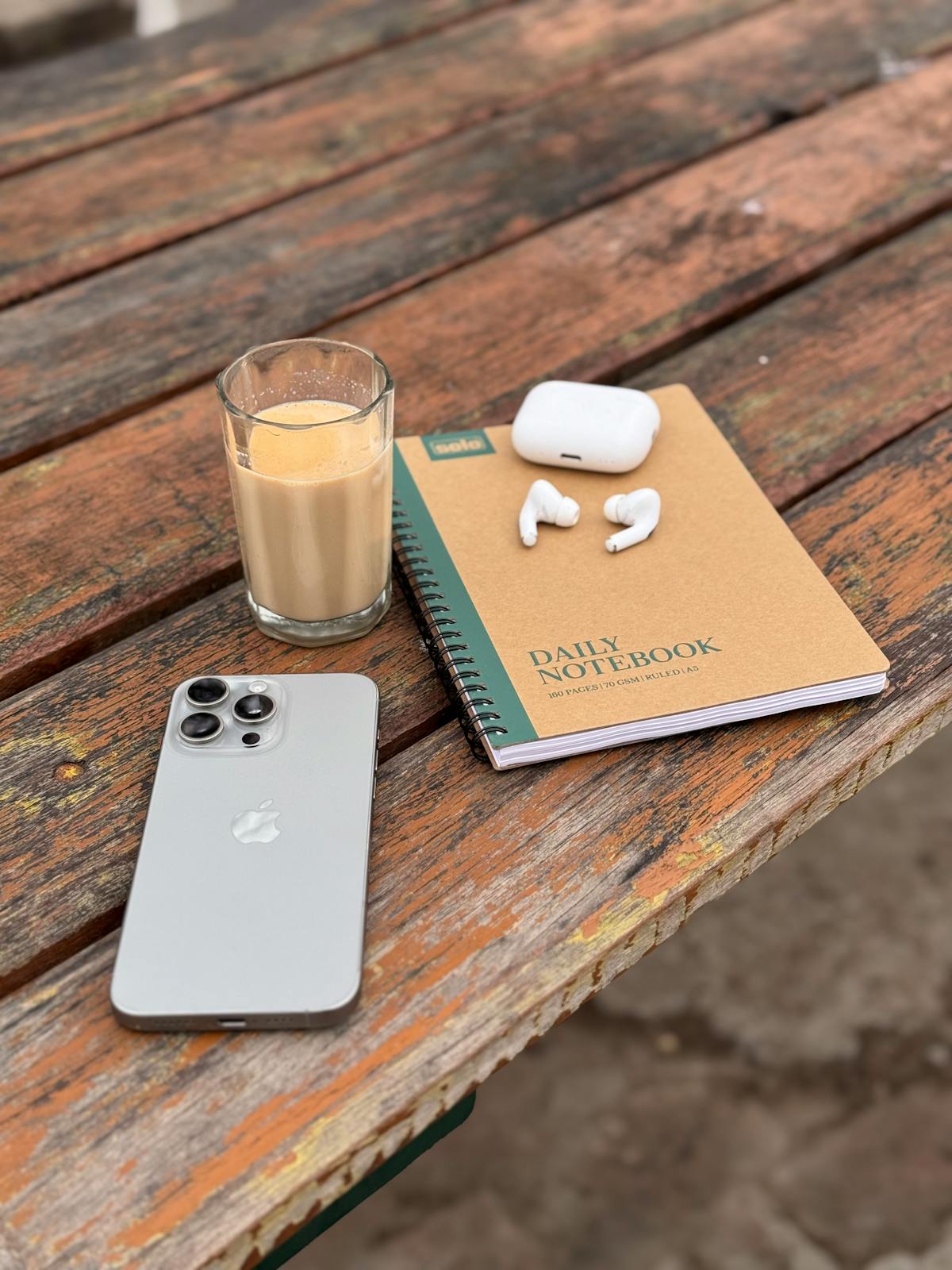 Maker vs. Manager Schedule: How to Run Both as a Solo Freelancer