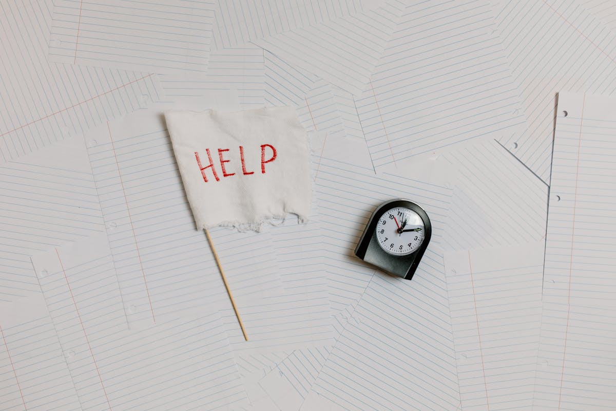 Recurring Revenue Math: Why 5 Retainers Beat 15 Projects