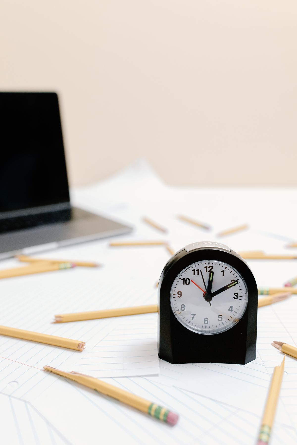 The Daily Top 3: Why Outcomes Beat Task Lists Every Morning