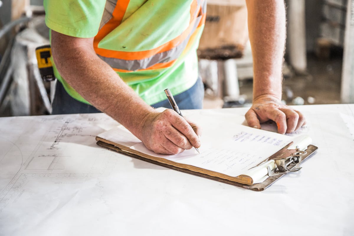 Milestone vs Hourly vs Fixed-Price: Which Billing Model Wins Which Projects