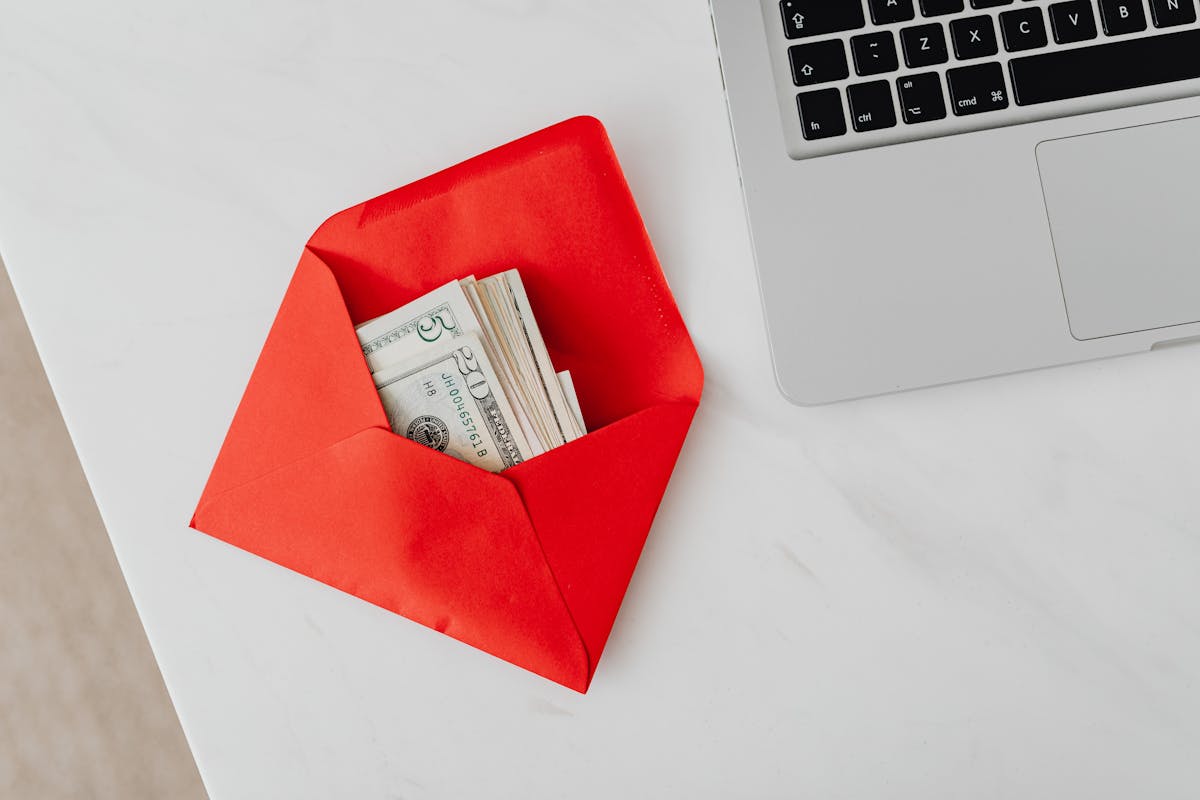 Follow-Up Email for an Update: Templates and Tips