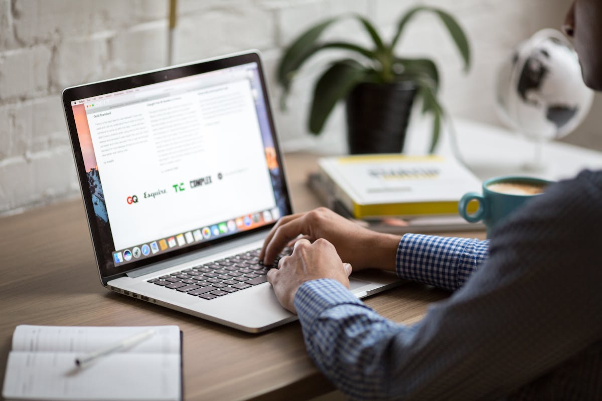 The "No-Pitch Touch": A Pure-Value Email That Builds the Relationship Before You Ask