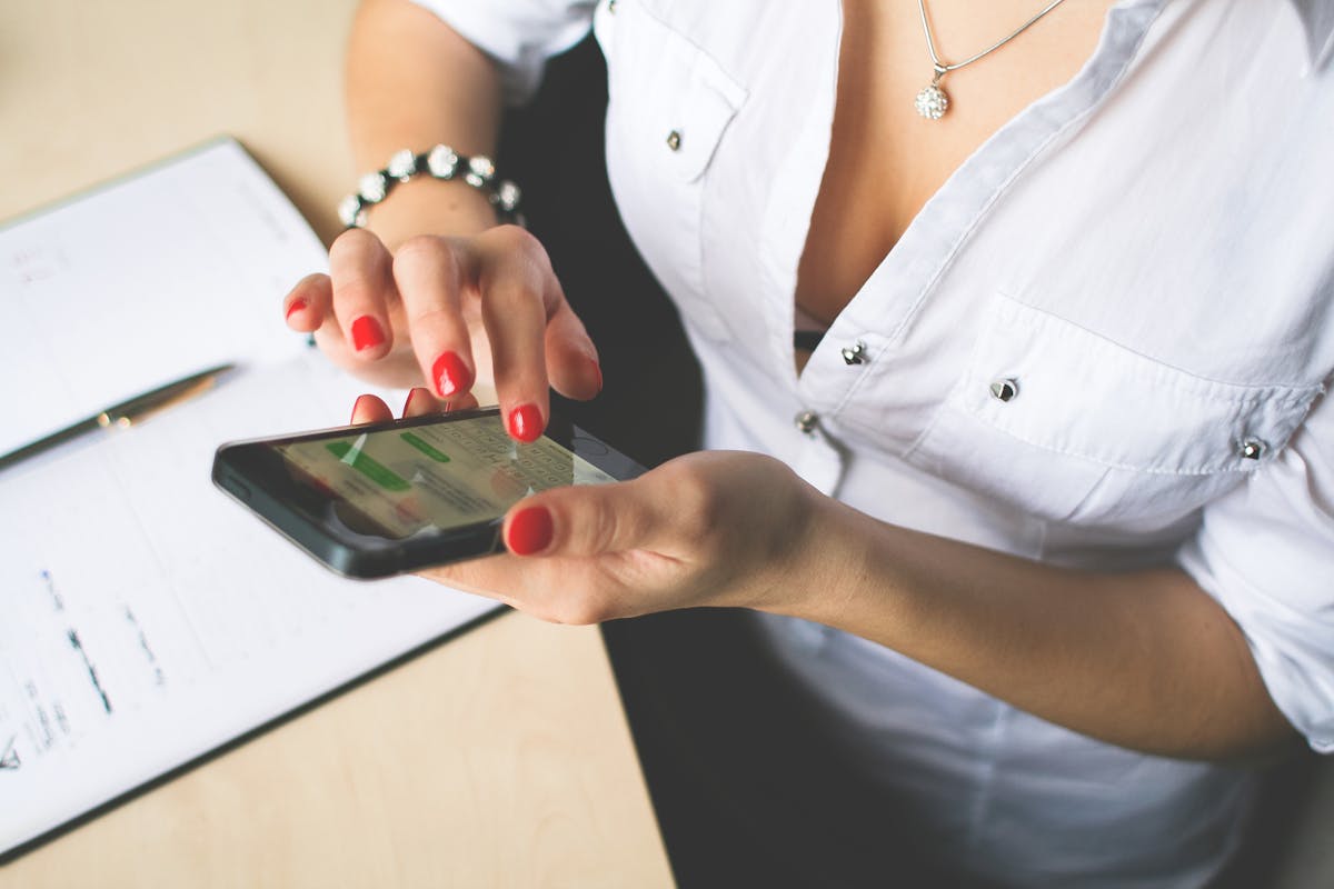 The "Quiet Tuesday" Phenomenon: Why Cold Calls Connect 38% Better on Tuesday Mornings