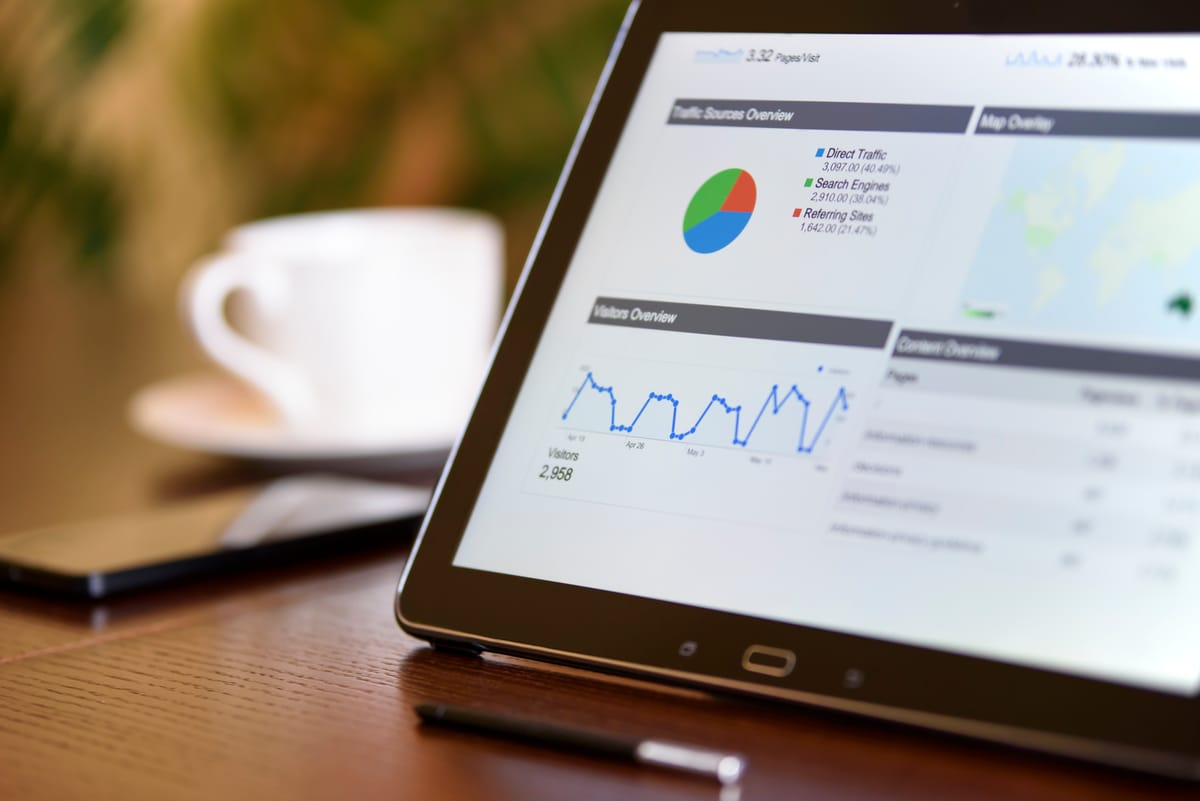 Pipeline data analytics dashboard screen