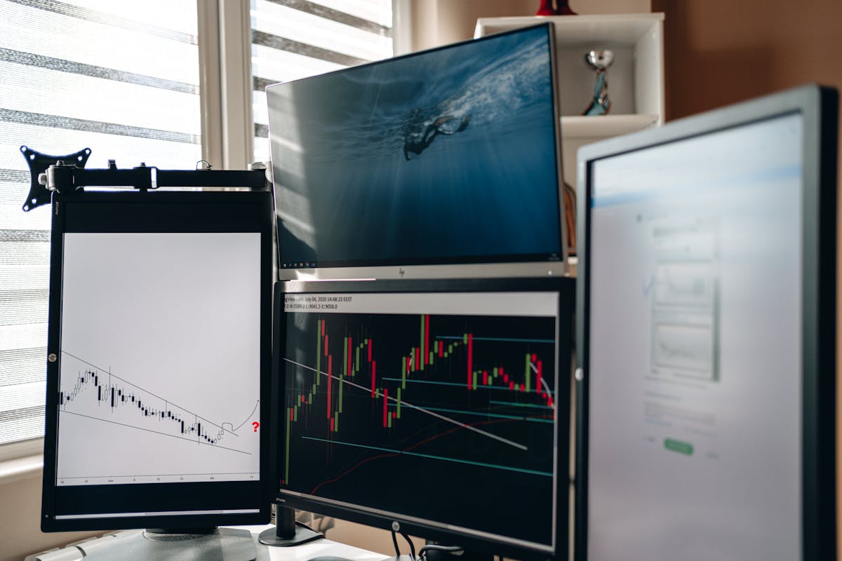 First Touch to Close: How to Calculate Your Real Sales Cycle Length