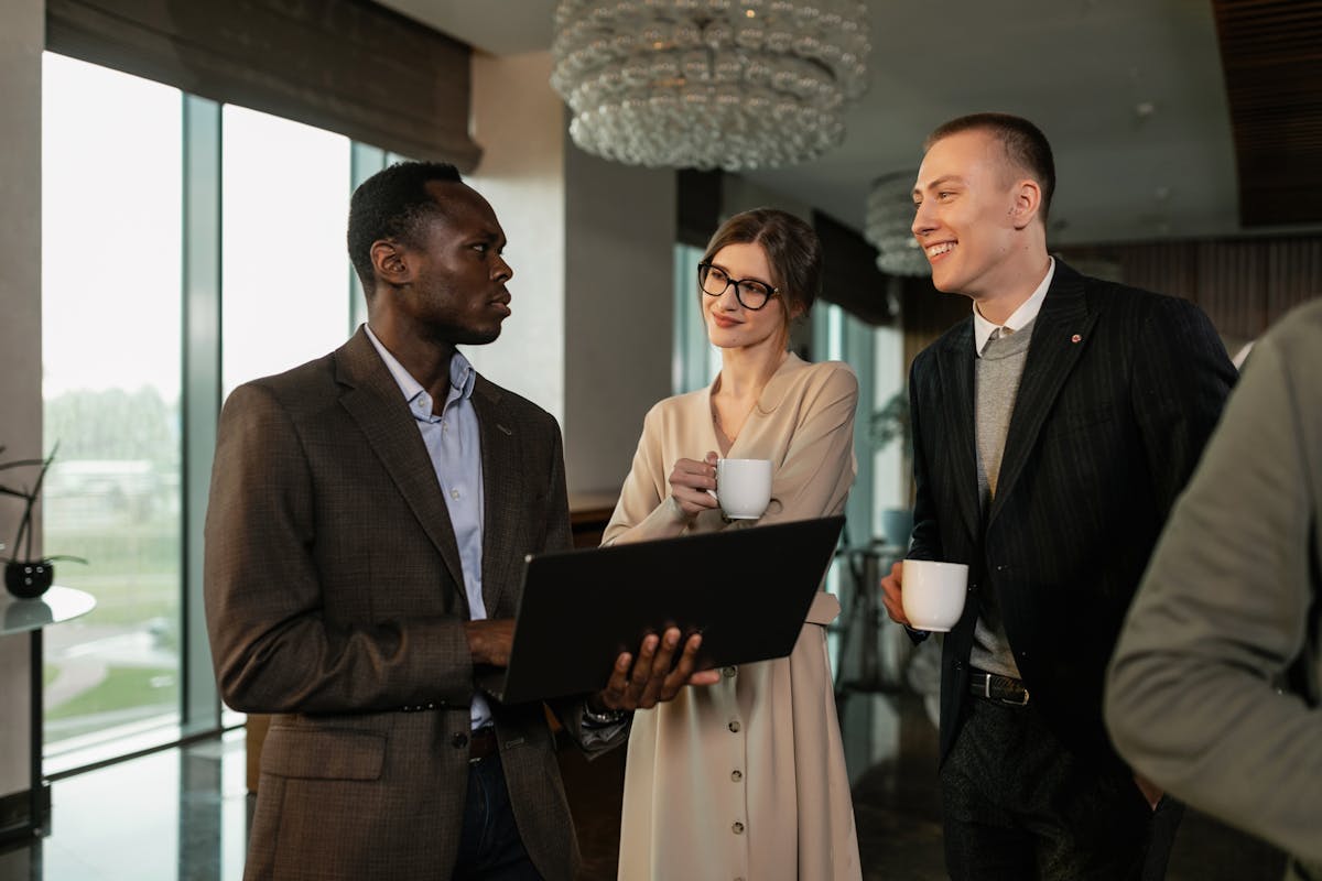 The "Reverse Pitch": Asking the Buyer to Disqualify You First