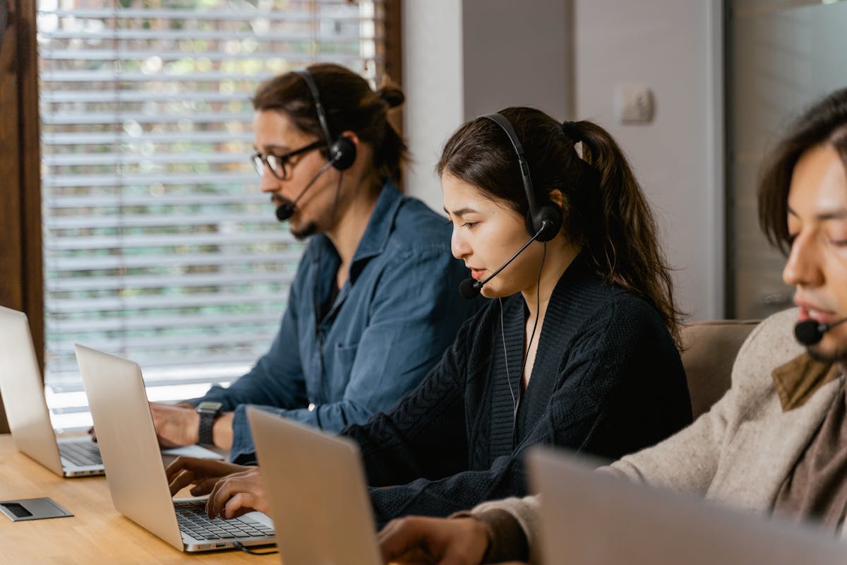 The "Genuine Interest" Multiplier: Why Asking About the Buyer Sells More Than Talking About You