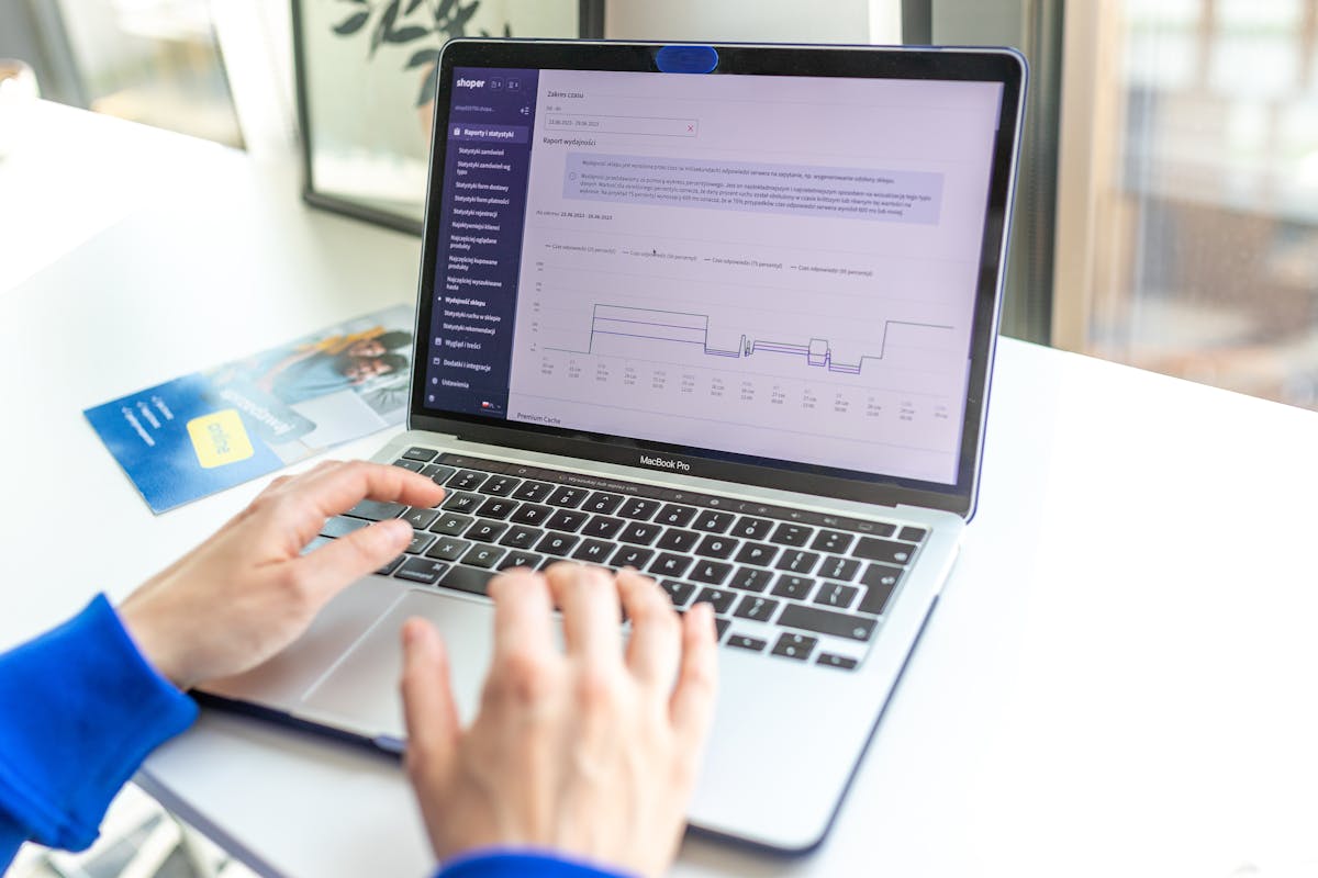 Handoff Protocols: The 6-Field Briefing Doc That Stops Discovery Calls From Going Cold