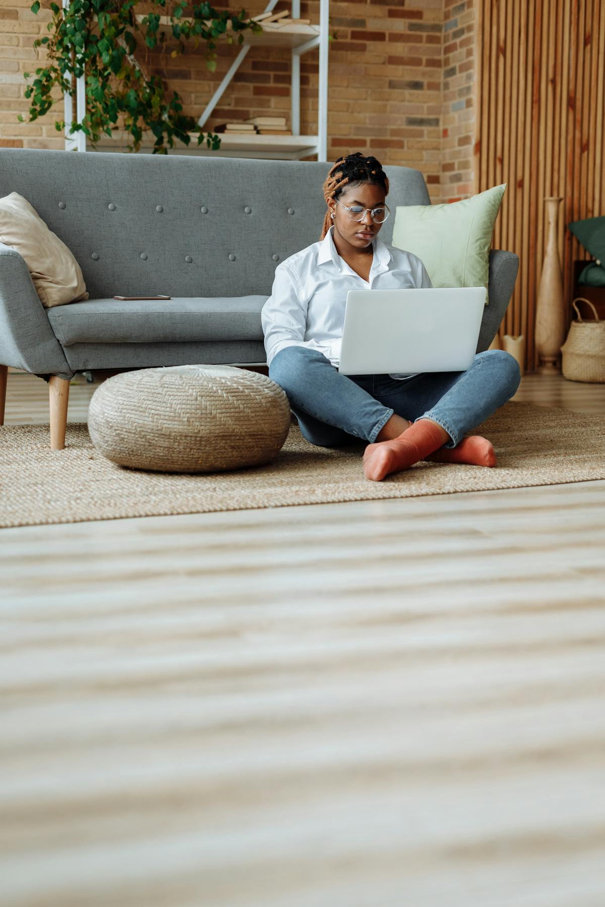 Tire-Kicker or Real Buyer? Telling Them Apart by Proposal Behavior