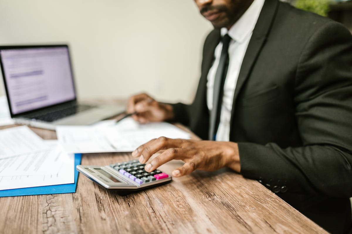Quote Validity Periods: The 14-Day Rule That Protects Margins From Slow Buyers