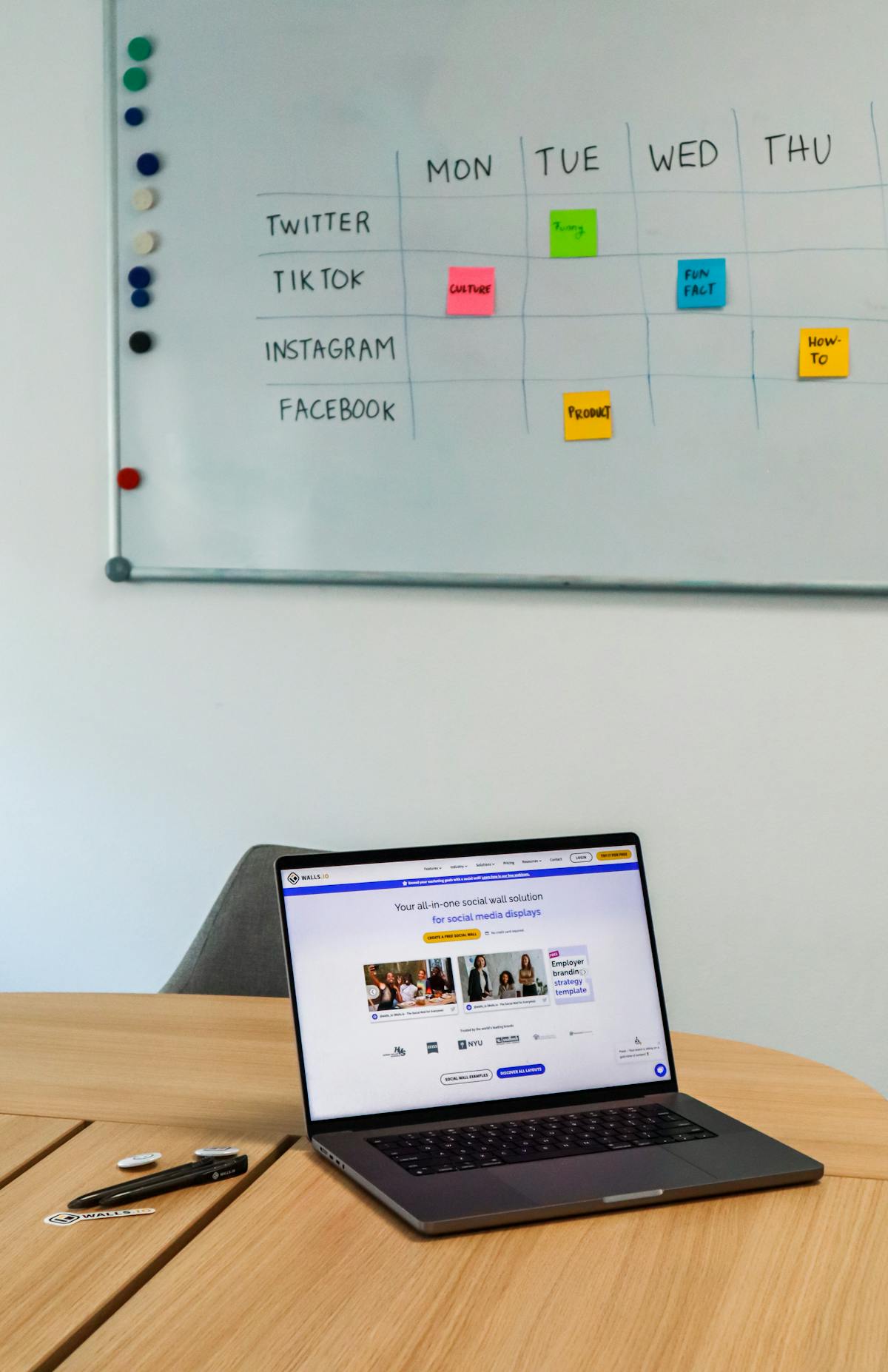 Rented vs. Owned Audiences: The Freelancer's Guide to Digital Independence