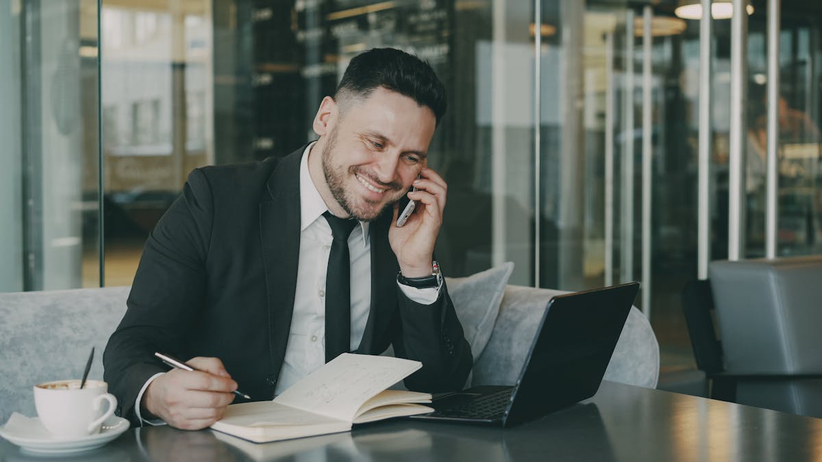 How to Receive Difficult Client Feedback Without Defending