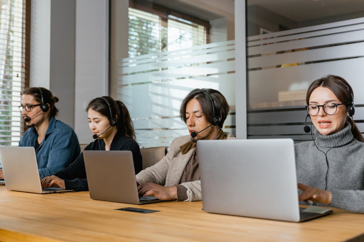 7 Customer Success Email Templates You Can Customize in 3 Minutes