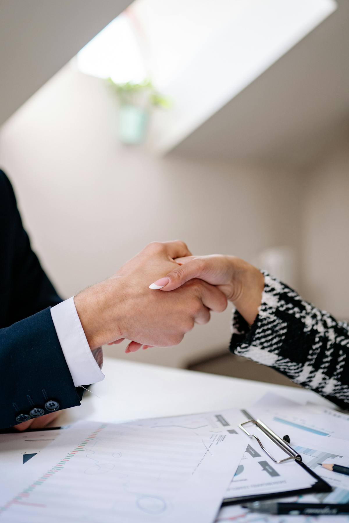 The "Their Name Often" Tactic: Why Using the Buyer's First Name 3x Per Call Builds Trust