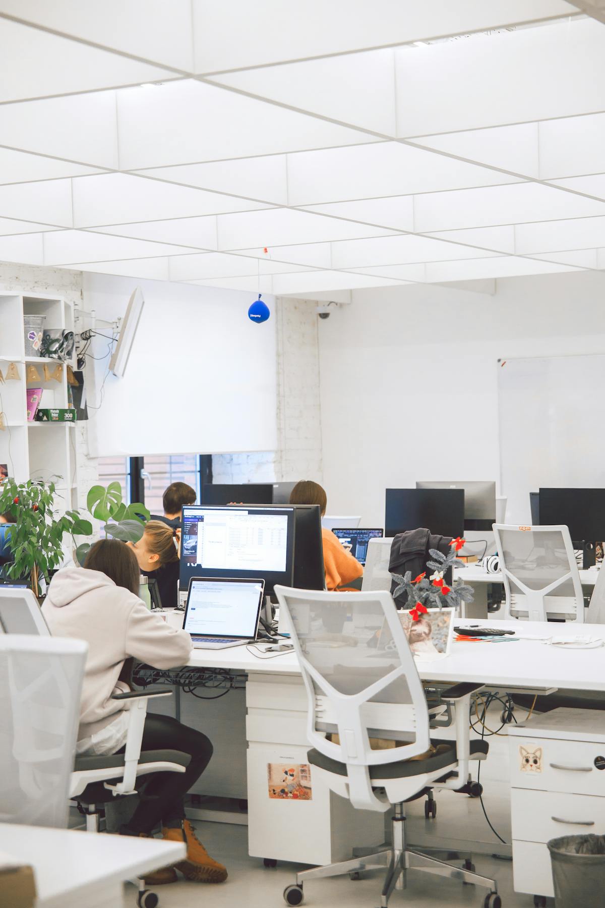 The Team-Lite Model: 5 Trusted Contractors, Zero W2 Employees