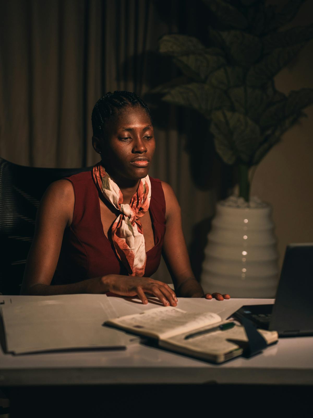 How to Niche Down as a Freelancer Without Losing 80% of Your Income