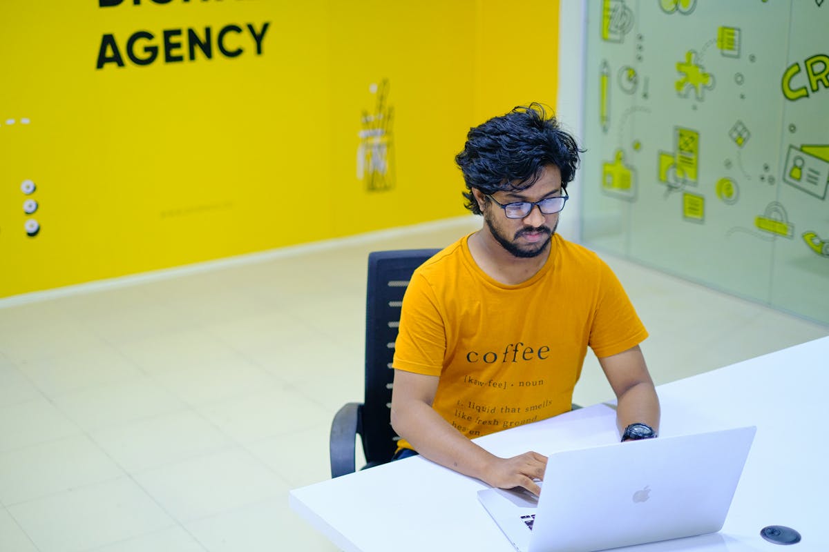 Freelance Niche Selection for Beginners: How to Pick Without Overthinking It