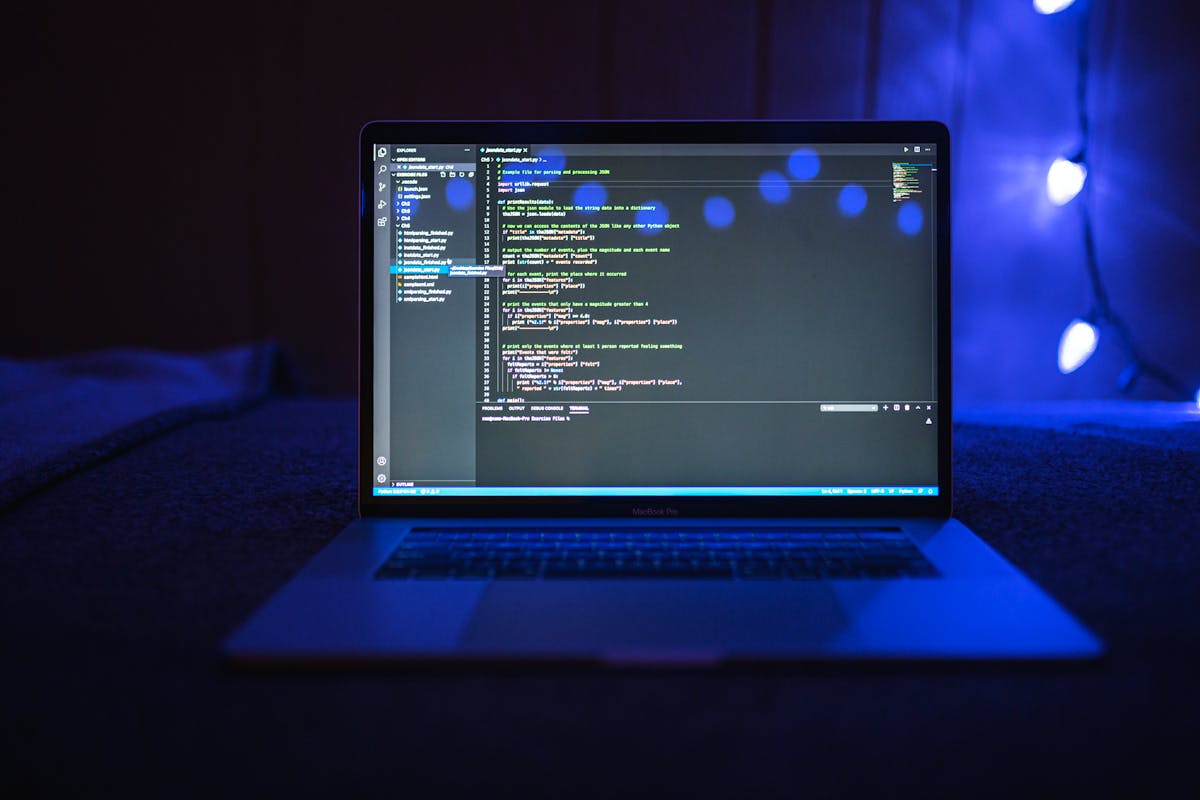 What's Better Than FreshBooks? (Depends on What You Need)